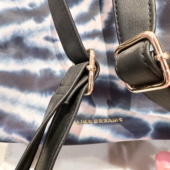 LIKE DREAMS Tie-Dye Backpack - Picture 13 of 14